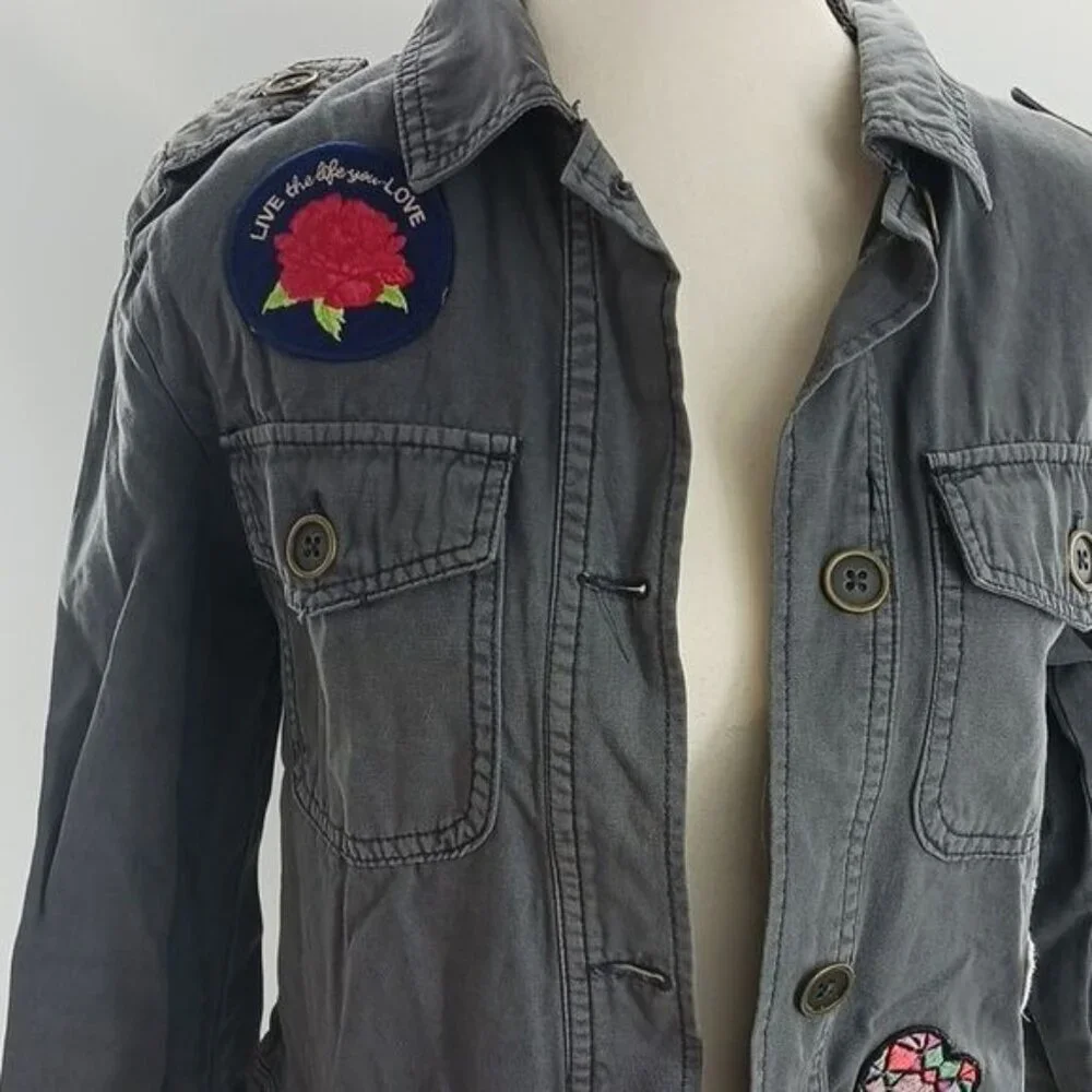 Mossimo Utility Jacket Womens Size S Gray Button Front Embroidered Patchwork - Picture 2 of 7